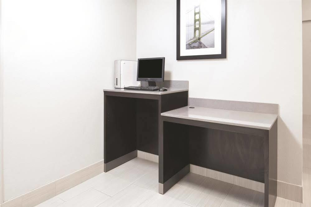 Fairfield Inn & Suites By Marriott Fairfield Napa Valley Area Ngoại thất bức ảnh